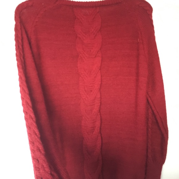 Red Unique Pattern Sweater - Picture 2 of 2